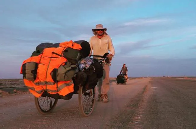 Karl Bushby's epische reis: 49.900 km te voet rond de wereld